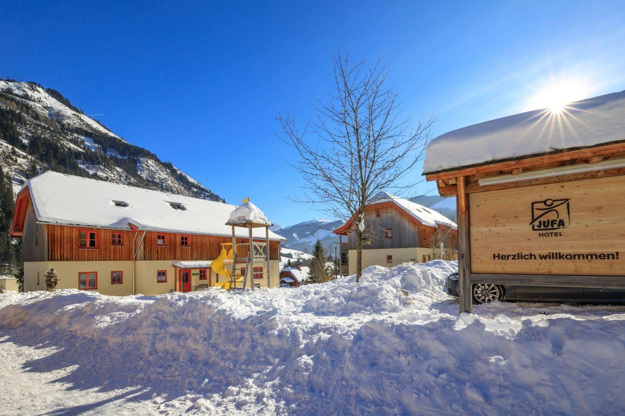 Jufa Hotel Donnersbachwald Eksteriør billede